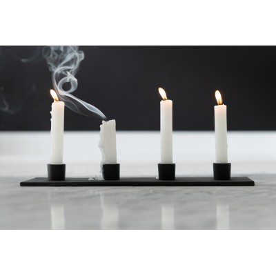 Porte-bougies en métal noir mat